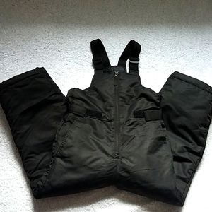 Boys Snow Bib pants, black size XS 4/5